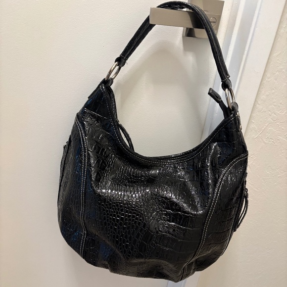 Alfred Dunner faux croc patent crescent bag - black - Picture 1 of 12
